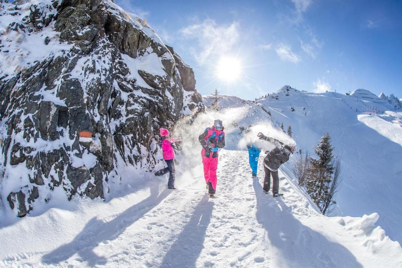 Lodge Schoenfeld Шлитерс Екстериор снимка